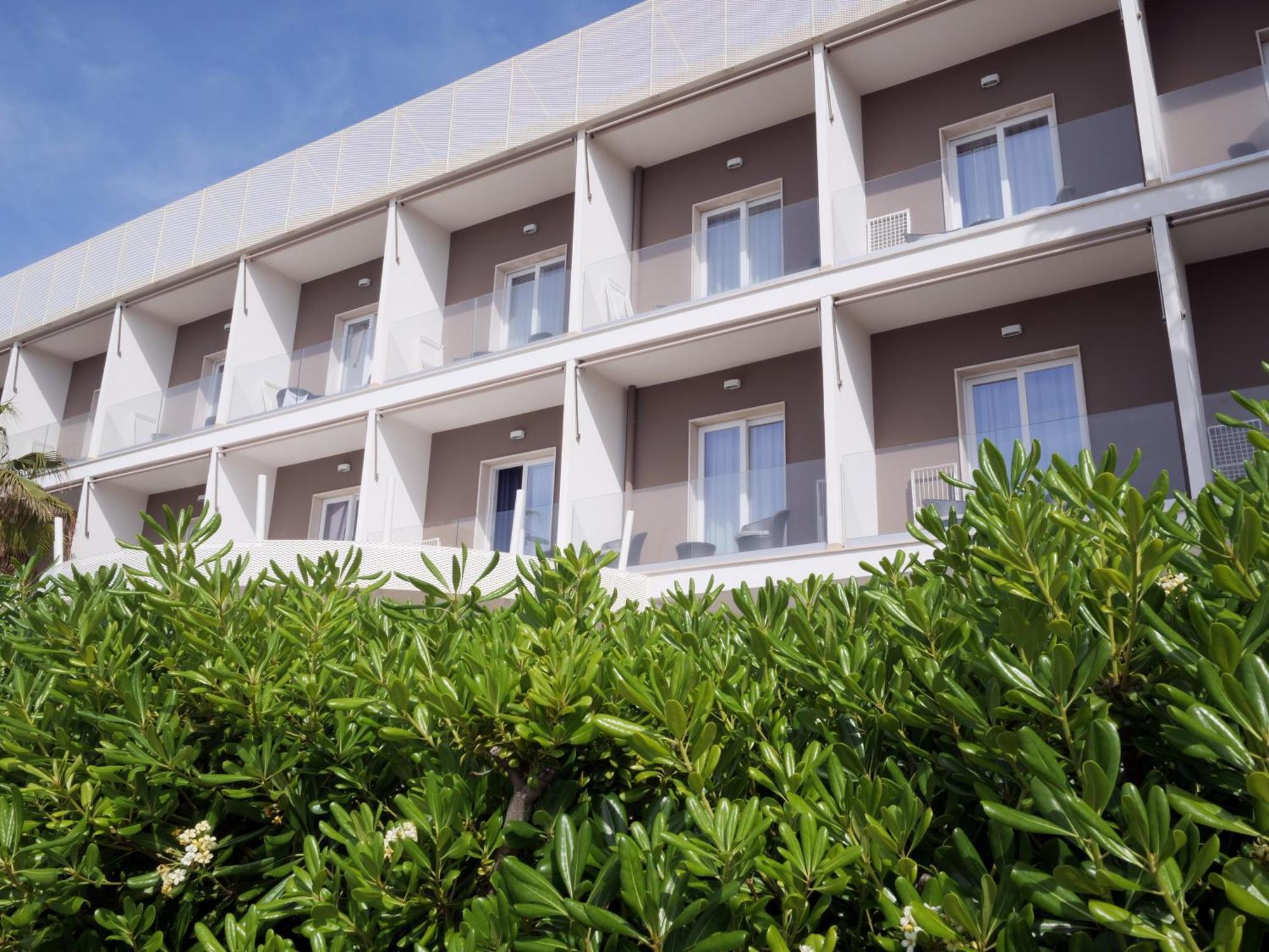 Ticho'S Greenblu Hotel Castellaneta Marina Exterior photo