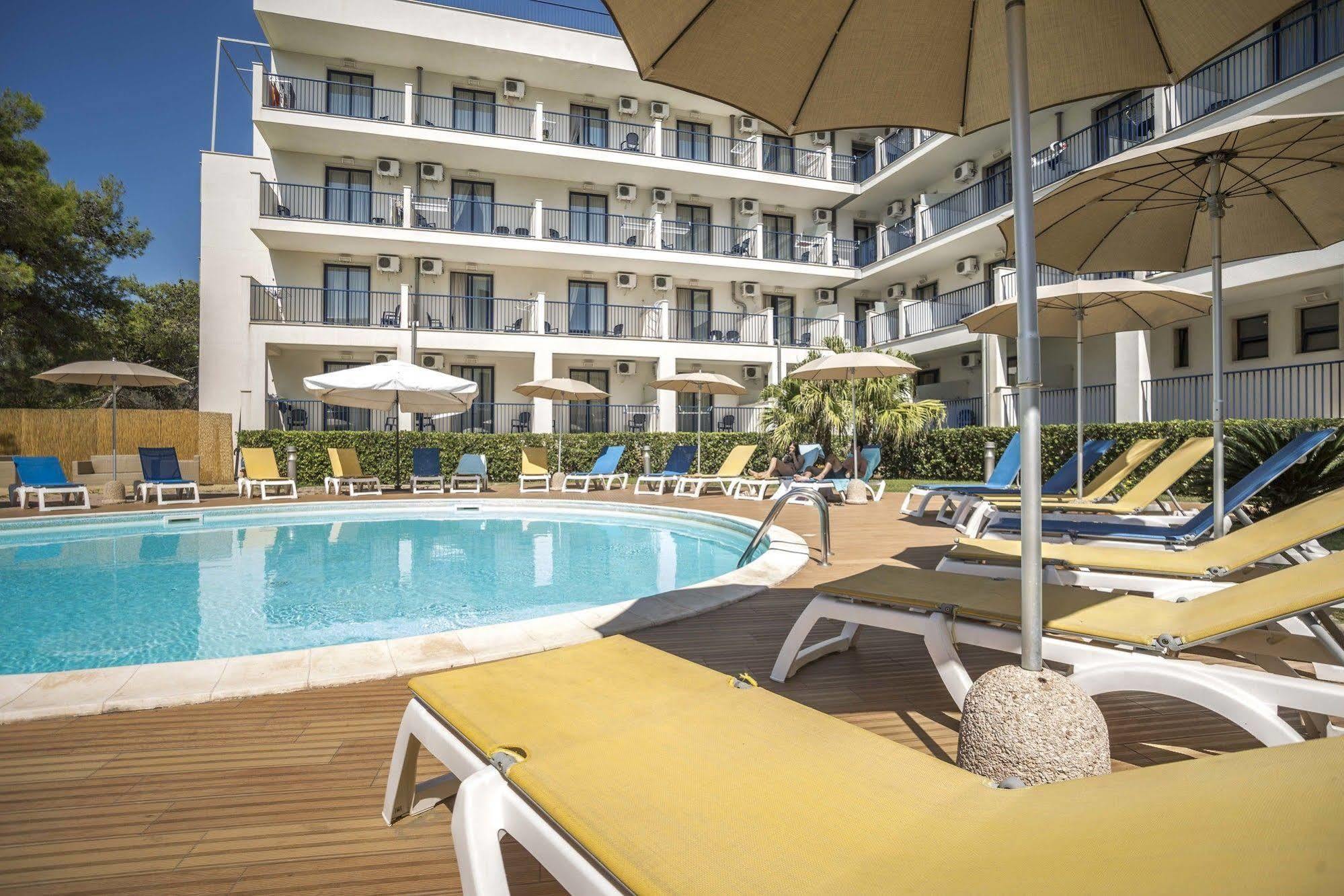 Ticho'S Greenblu Hotel Castellaneta Marina Exterior photo